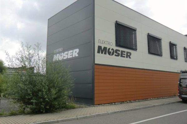 Fassadenbeschriftung